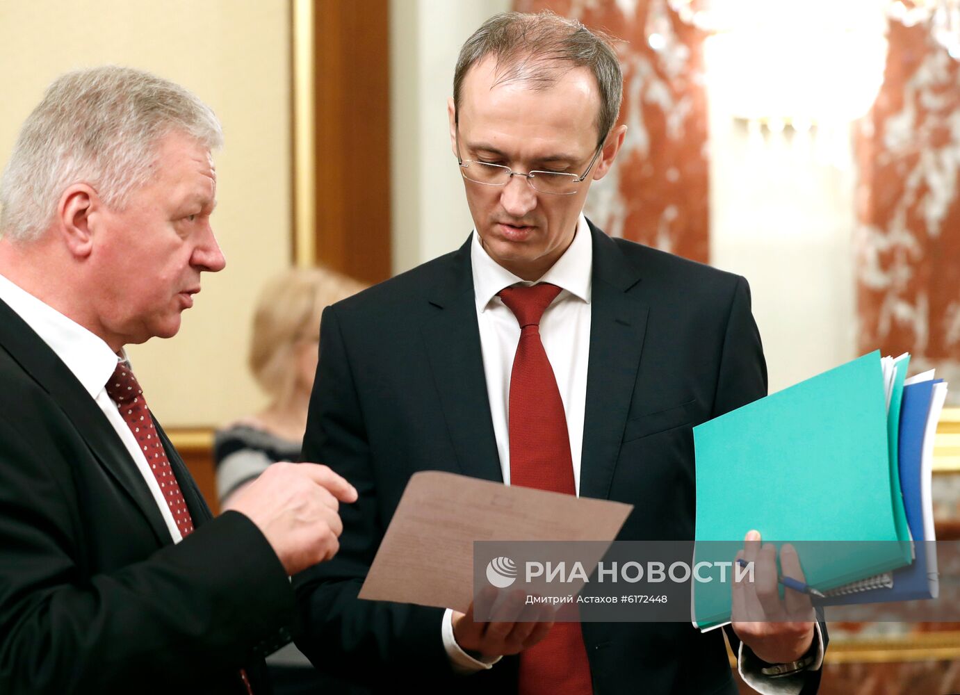 Премьер-министр РФ М. Мишустин провел заседание правительства РФ