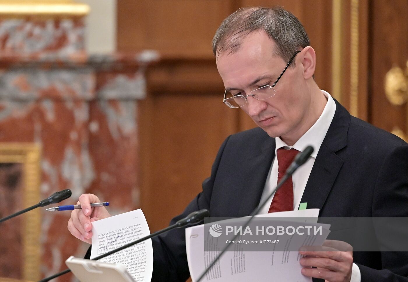 Премьер-министр РФ М. Мишустин провел заседание правительства РФ