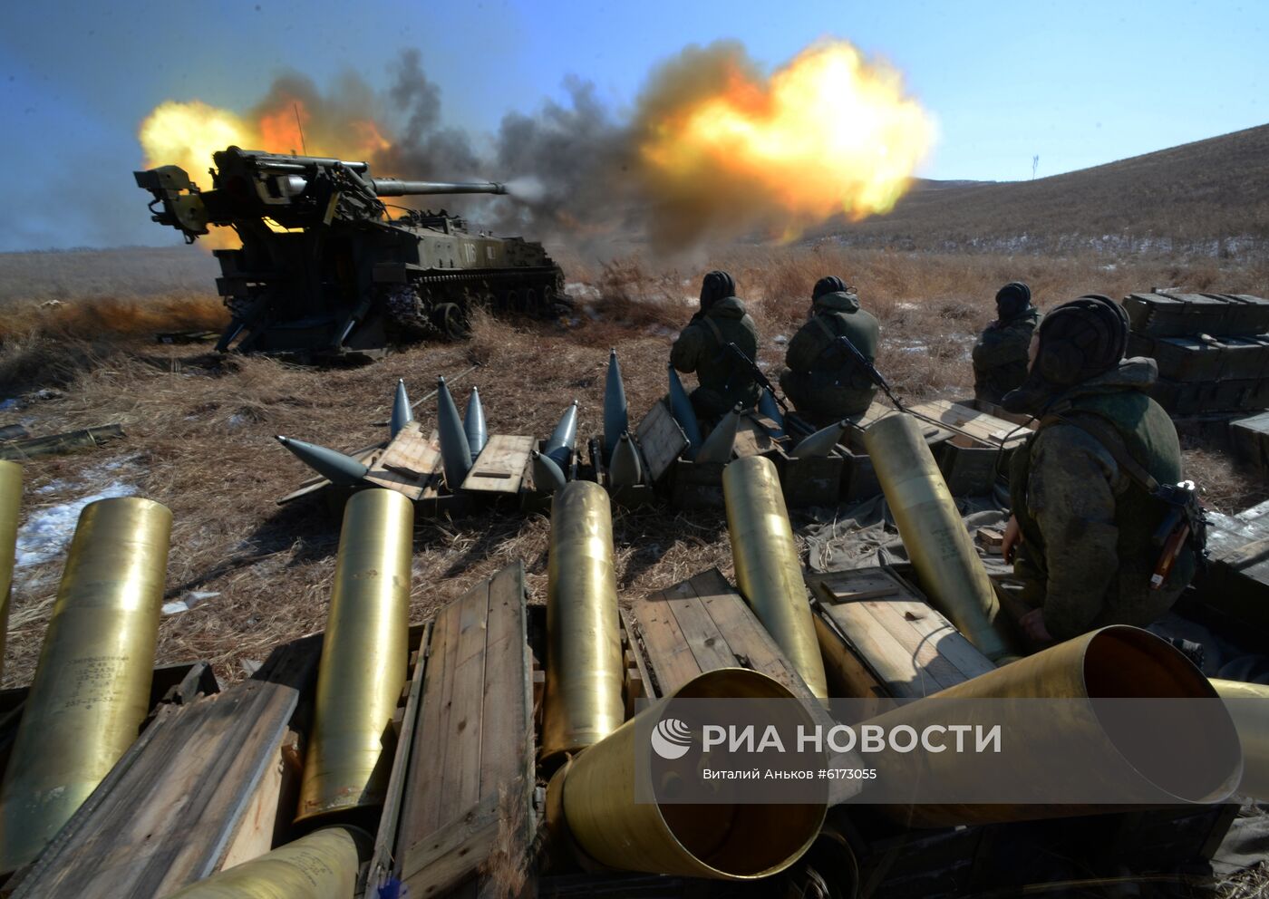 Боевые стрельбы артиллерии 5-й общевойсковой армии ВВО