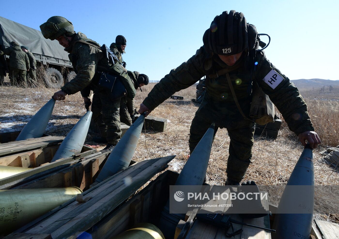 Боевые стрельбы артиллерии 5-й общевойсковой армии ВВО