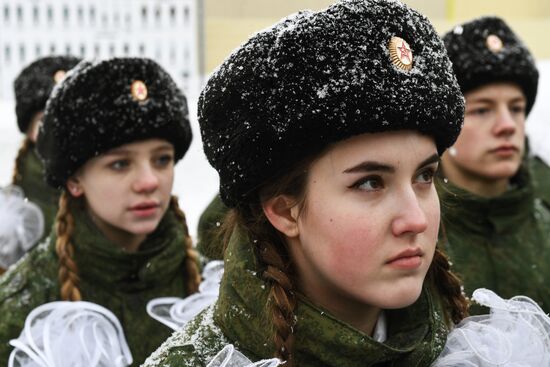 Праздничные мероприятия к Дню защитника Отечества в Новосибирске