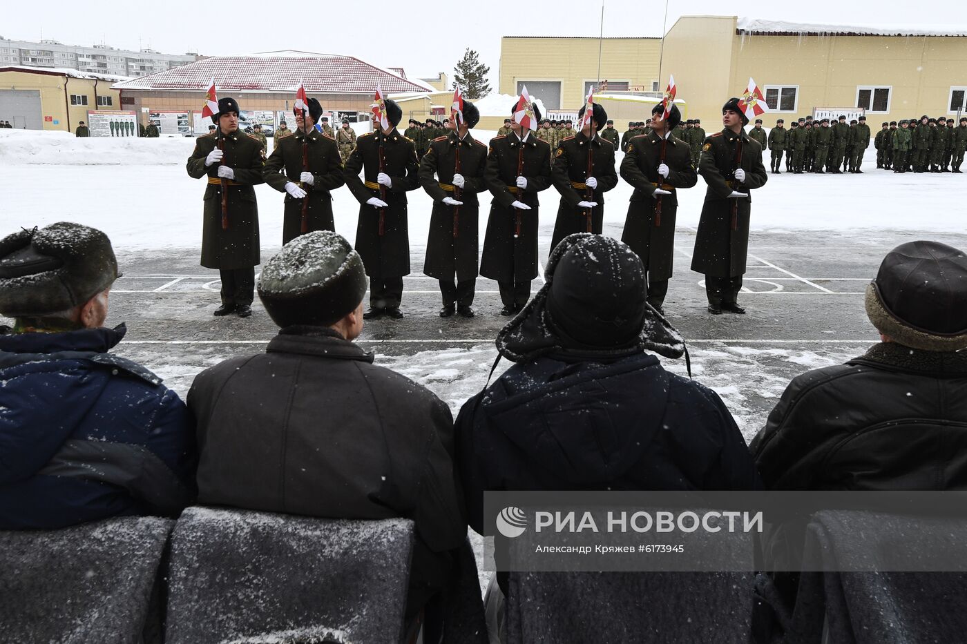 Праздничные мероприятия к Дню защитника Отечества в Новосибирске