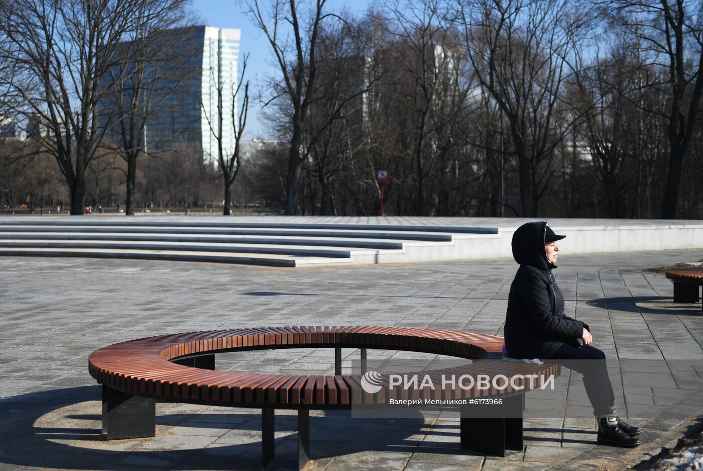 Теплая погода в Москве