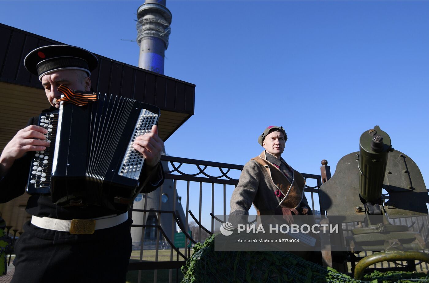 Историческая экспозиция ко Дню защитника Отечества на территории Останкинской башни