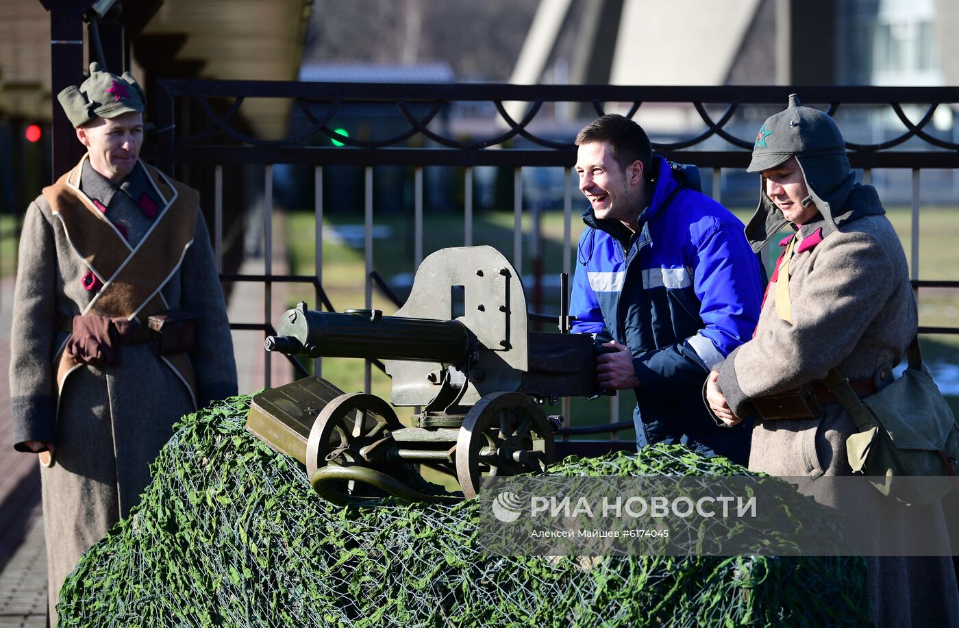 Историческая экспозиция ко Дню защитника Отечества на территории Останкинской башни