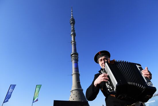 Историческая экспозиция ко Дню защитника Отечества на территории Останкинской башни 