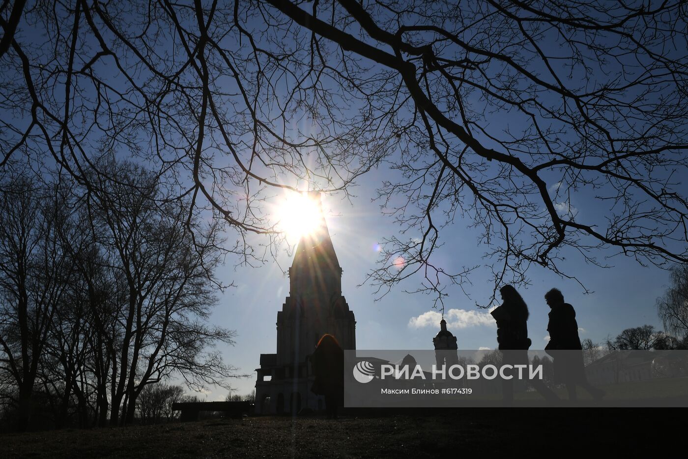 Теплая погода в Москве