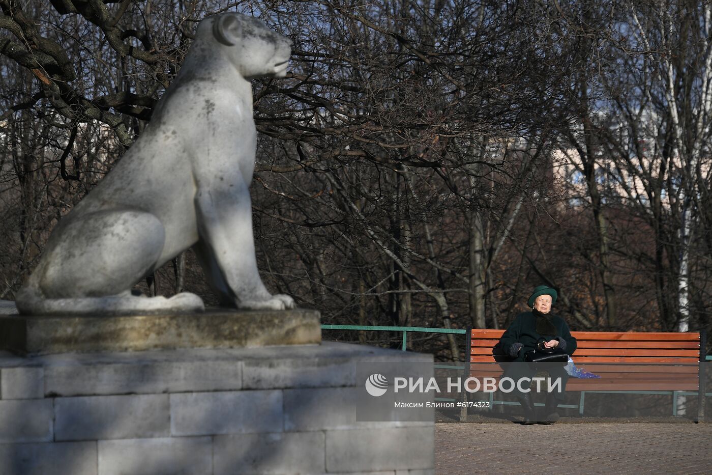 Теплая погода в Москве