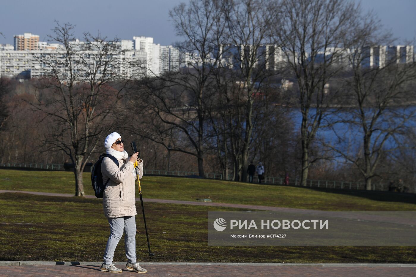 Теплая погода в Москве