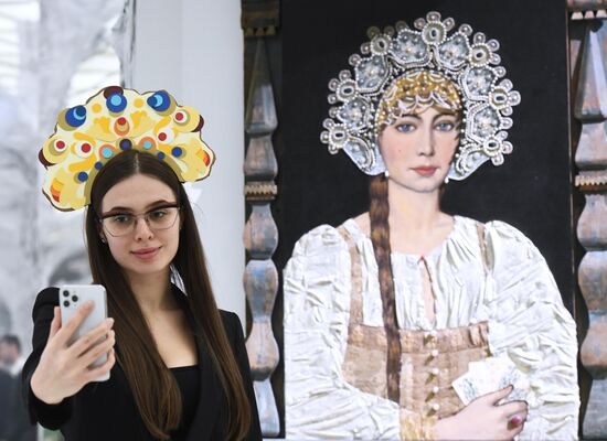 Выставка "Русская сказка. От Васнецова до сих пор" в Москве