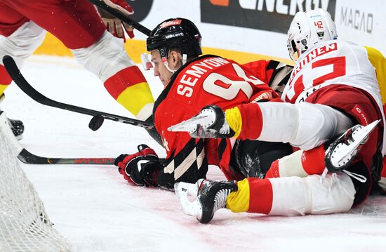 Хоккей. КХЛ. Матч "Авангард" – "Йокерит"