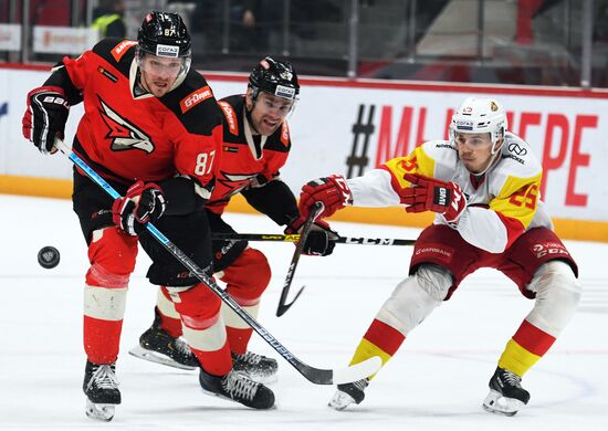 Хоккей. КХЛ. Матч "Авангард" – "Йокерит"