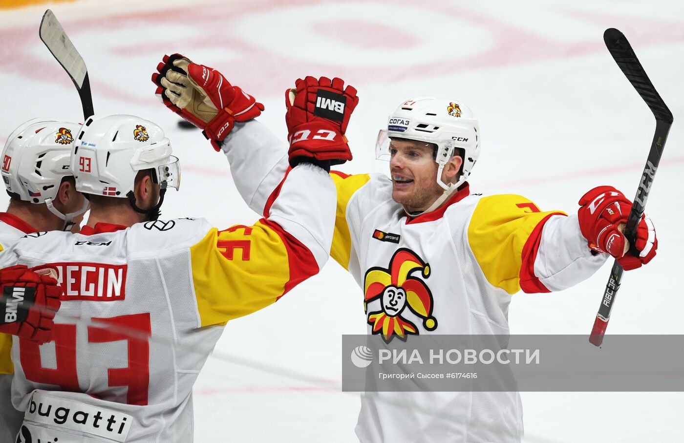 Хоккей. КХЛ. Матч "Авангард" – "Йокерит"