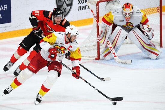 Хоккей. КХЛ. Матч "Авангард" – "Йокерит"