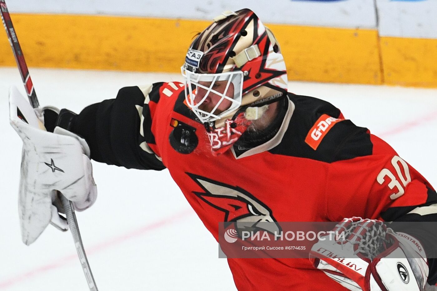 Хоккей. КХЛ. Матч "Авангард" – "Йокерит"