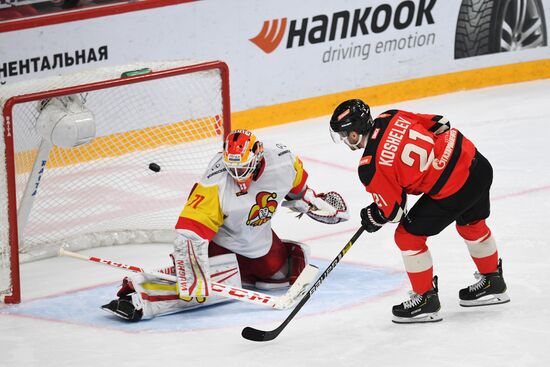 Хоккей. КХЛ. Матч "Авангард" – "Йокерит"