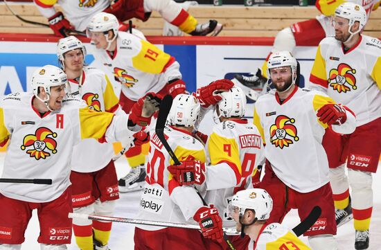 Хоккей. КХЛ. Матч "Авангард" – "Йокерит"