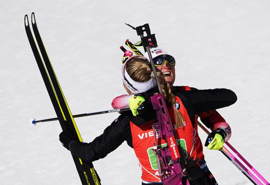 Биатлон. Чемпионат мира. Женщины. Эстафета