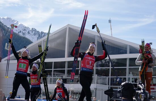 Биатлон. Чемпионат мира. Женщины. Эстафета