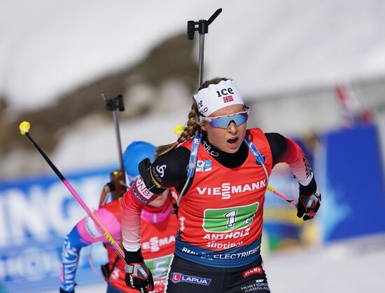 Биатлон. Чемпионат мира. Женщины. Эстафета