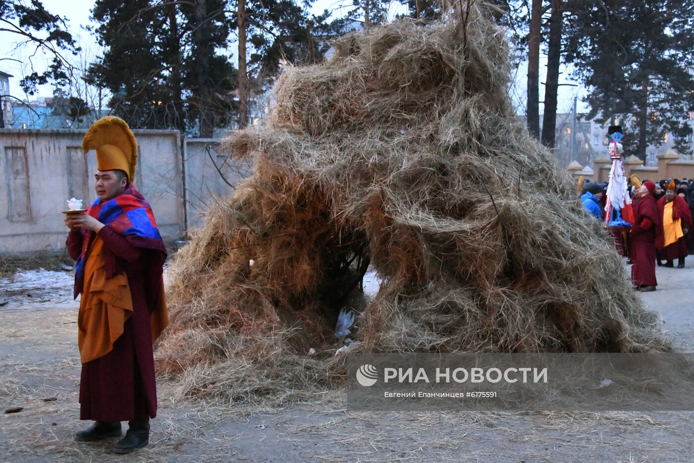 Обряд очищения Дугжууба в канун буддийского Нового года