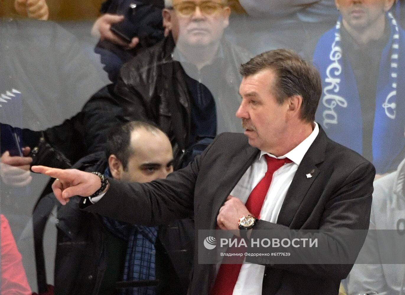 Хоккей. КХЛ. Матч "Динамо" (Москва) - "Спартак"