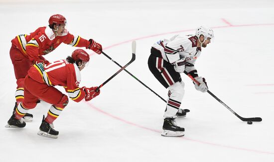 Хоккей. КХЛ. Матч "Куньлунь" - "Динамо" (Рига)