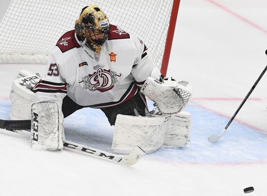 Хоккей. КХЛ. Матч "Куньлунь" - "Динамо" (Рига)