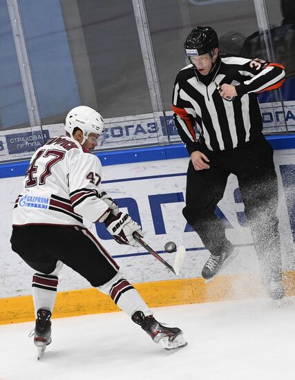 Хоккей. КХЛ. Матч "Куньлунь" - "Динамо" (Рига)