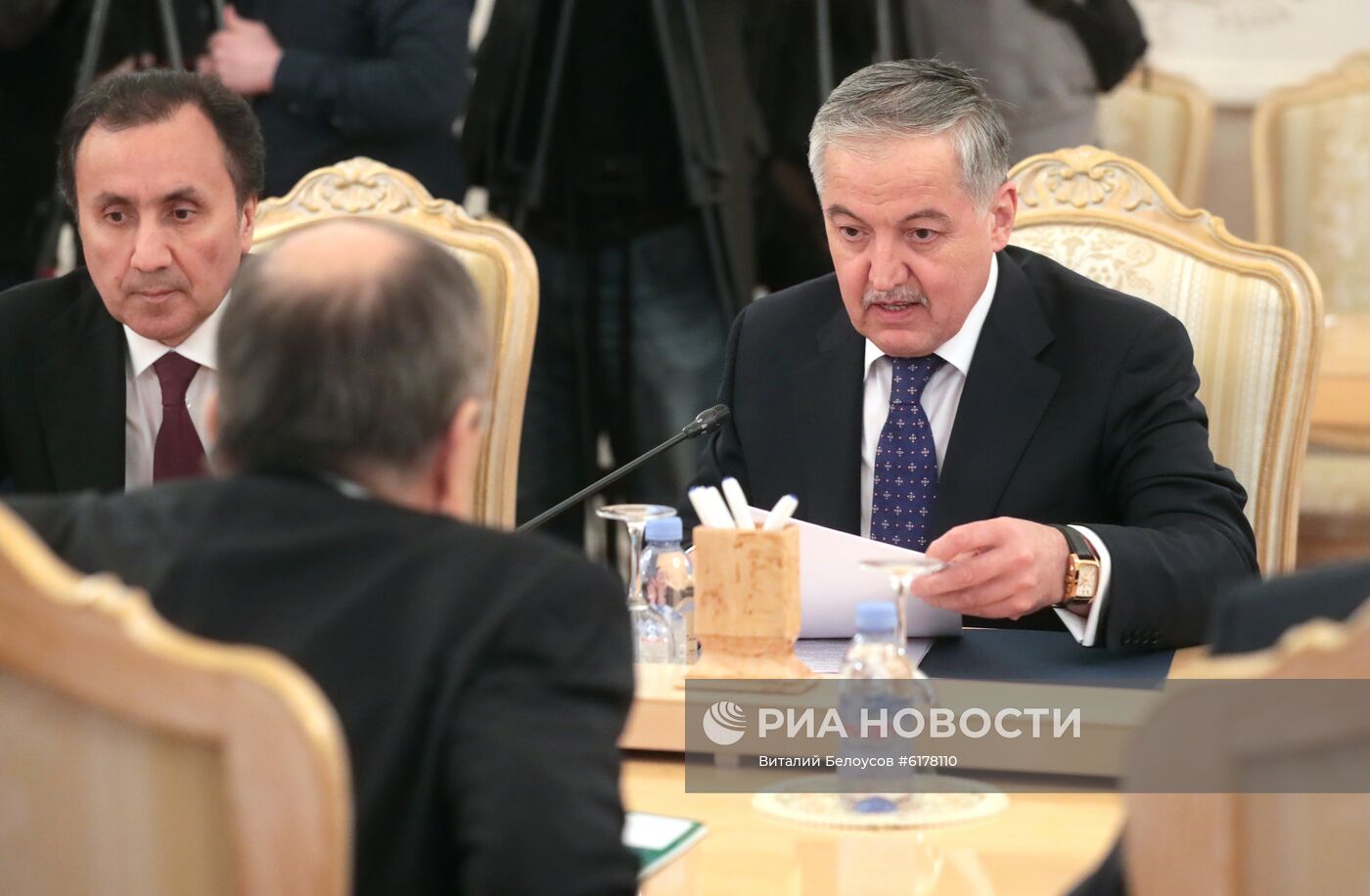 Встреча глав МИД РФ и Таджикистана С. Лаврова и С. Мухриддина