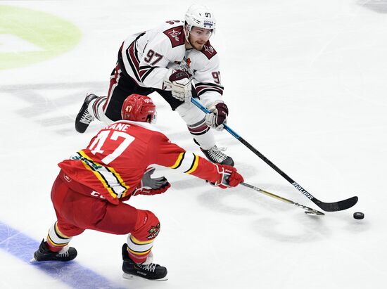 Хоккей. КХЛ. Матч "Куньлунь" - "Динамо" (Рига)