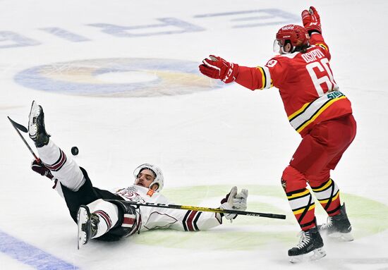 Хоккей. КХЛ. Матч "Куньлунь" - "Динамо" (Рига)