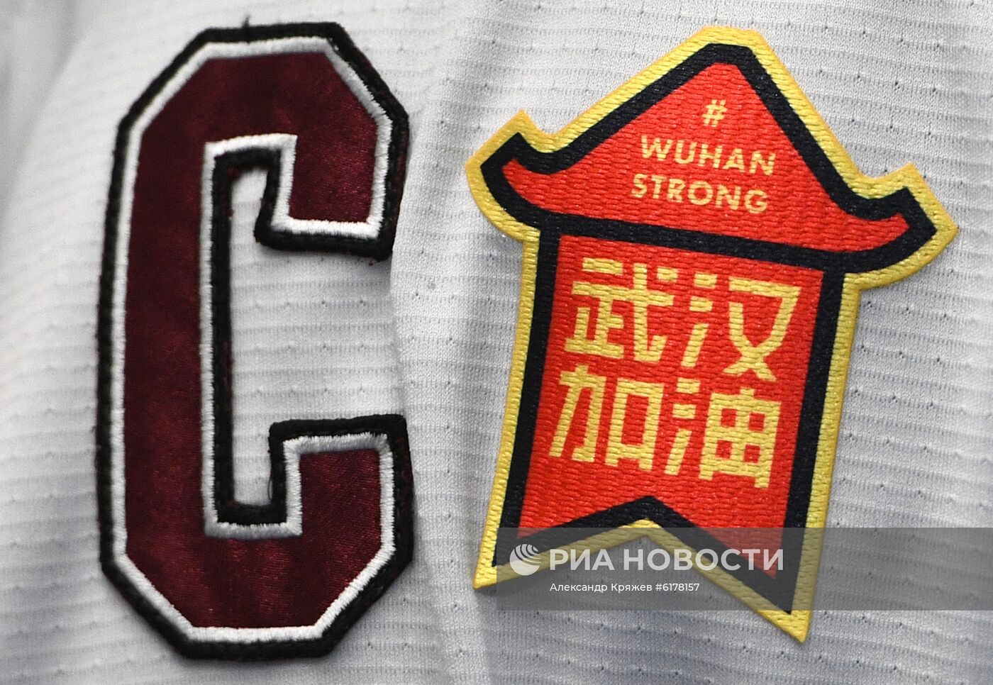 Хоккей. КХЛ. Матч "Куньлунь" - "Динамо" (Рига)