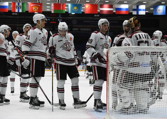 Хоккей. КХЛ. Матч "Куньлунь" - "Динамо" (Рига)