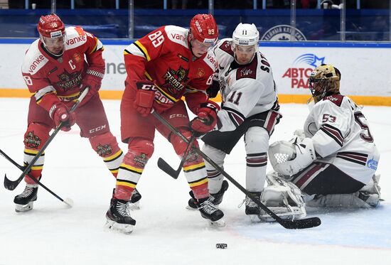 Хоккей. КХЛ. Матч "Куньлунь" - "Динамо" (Рига)