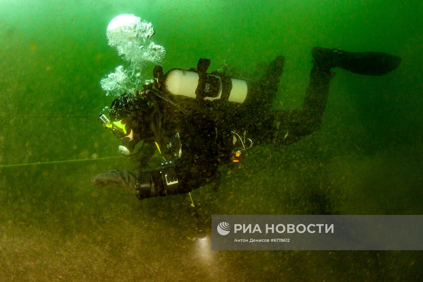 Подледные погружения на озере Белое