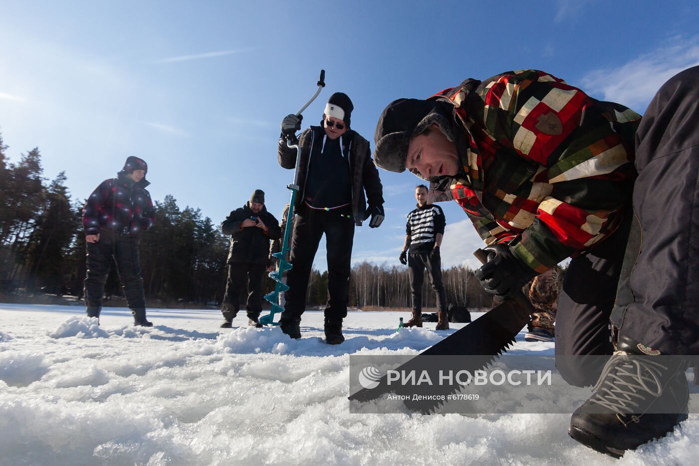 Подледные погружения на озере Белое