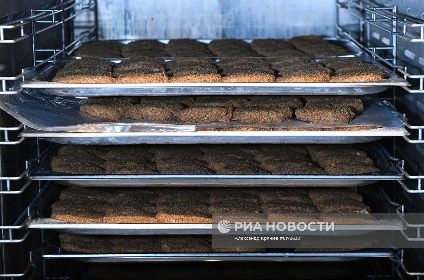 МАУ "Комбинат питания" в Новосибирске