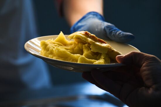 МАУ "Комбинат питания" в Новосибирске  