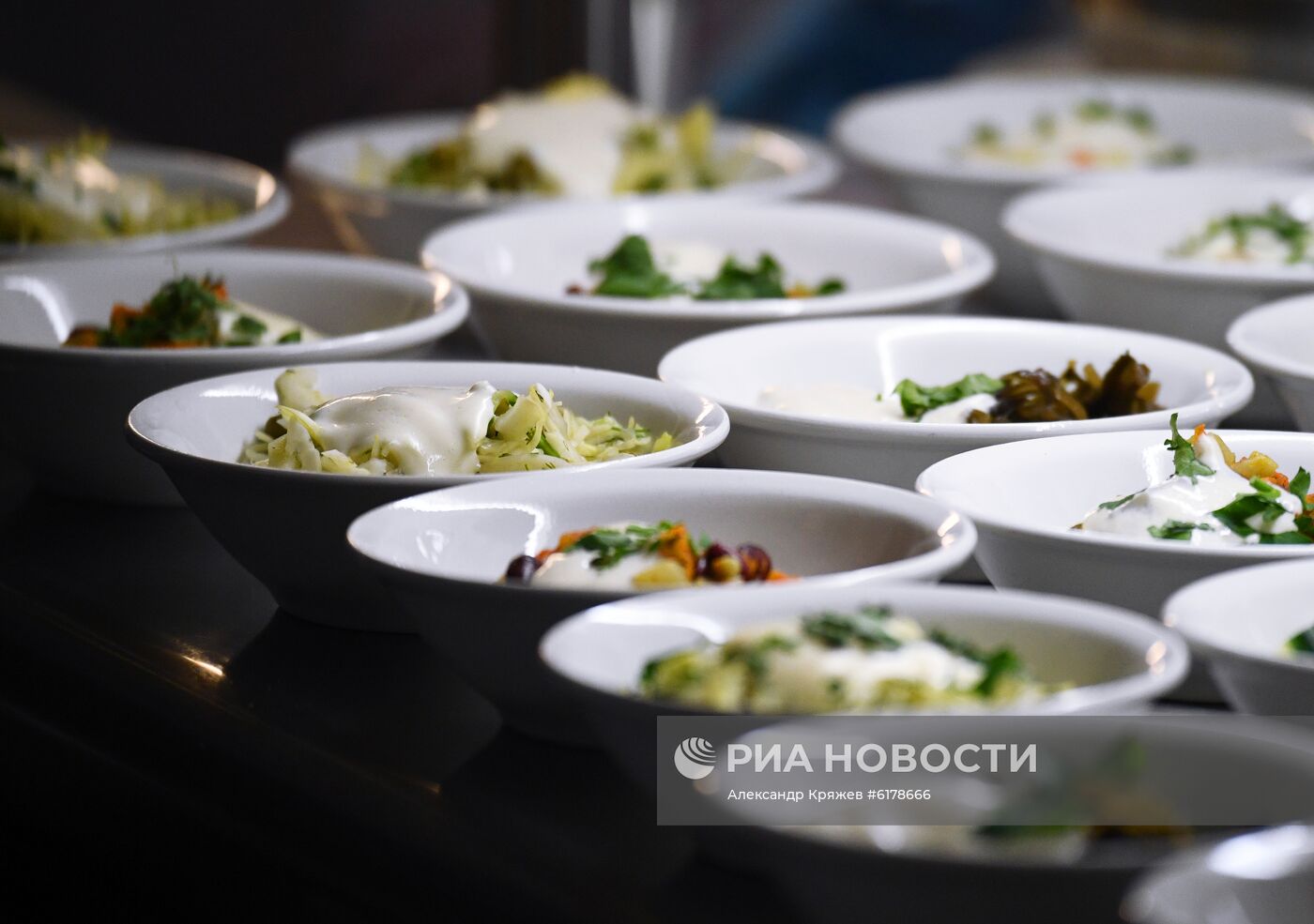 МАУ "Комбинат питания" в Новосибирске  