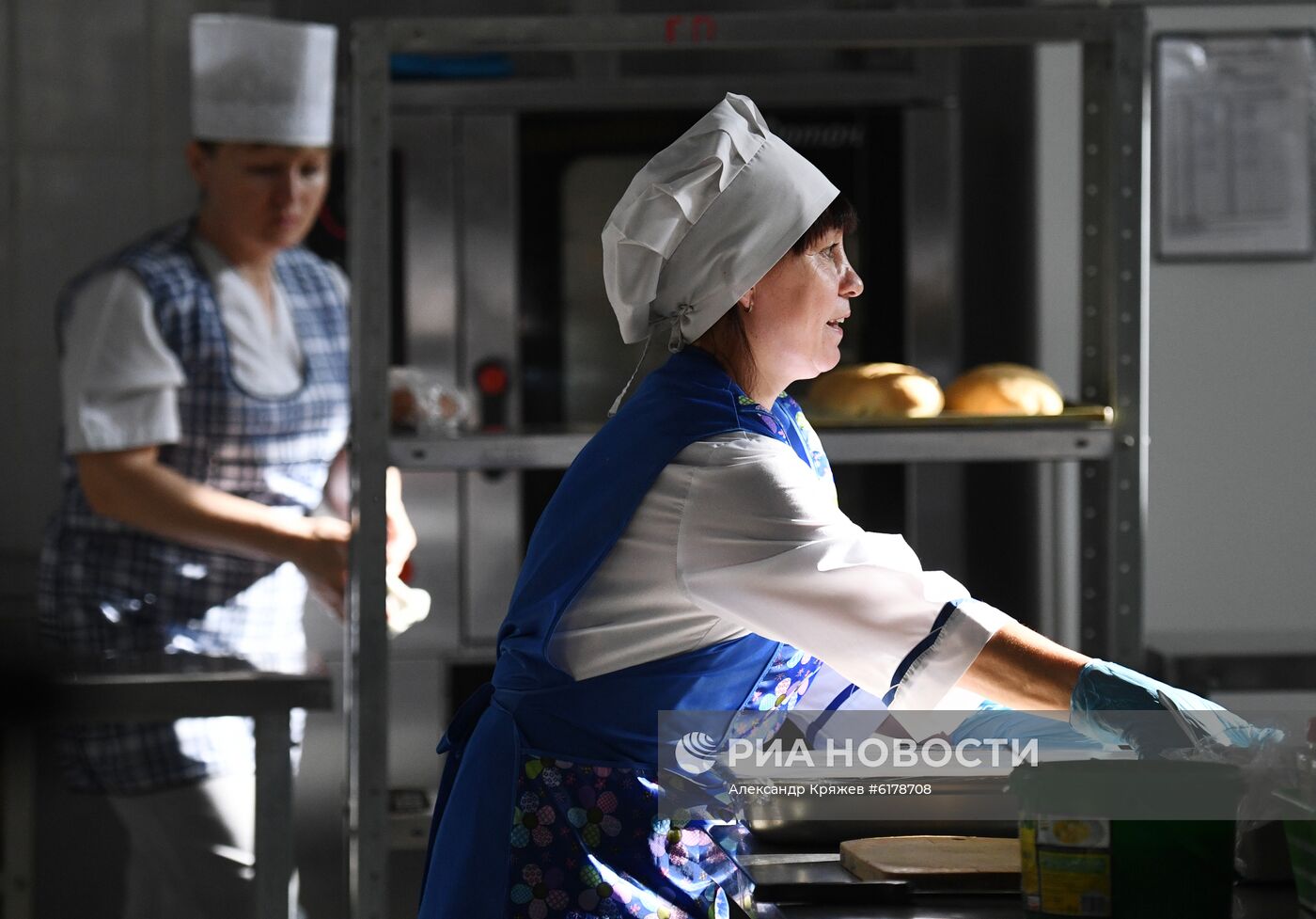 МАУ "Комбинат питания" в Новосибирске