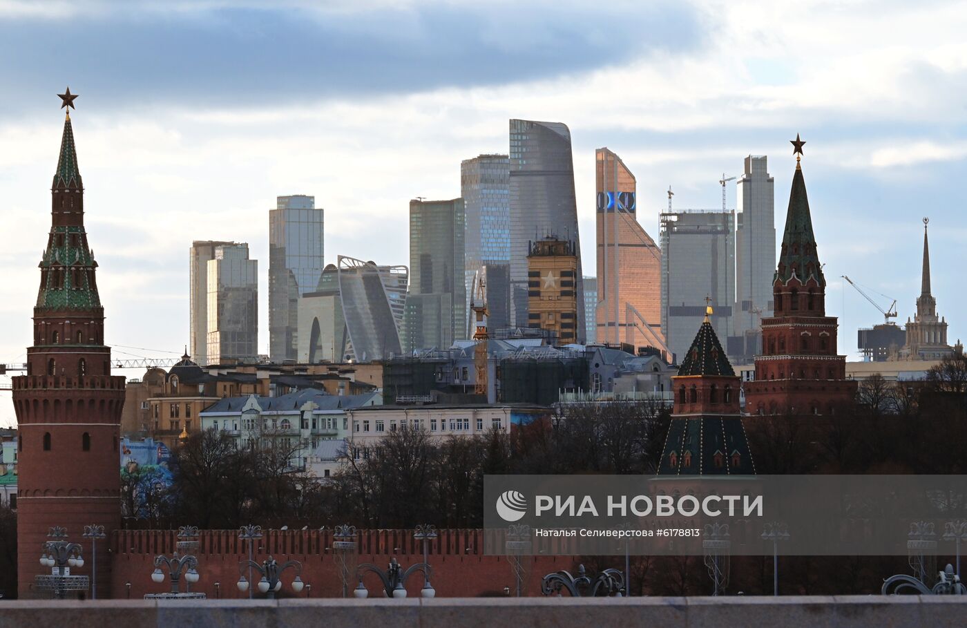 Города мира. Москва