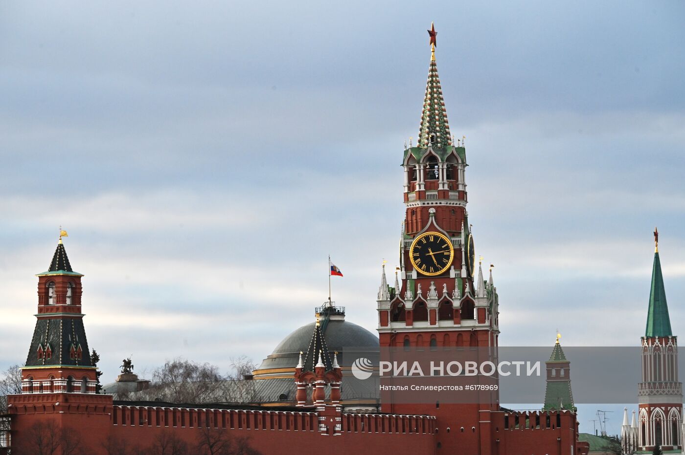Города мира. Москва