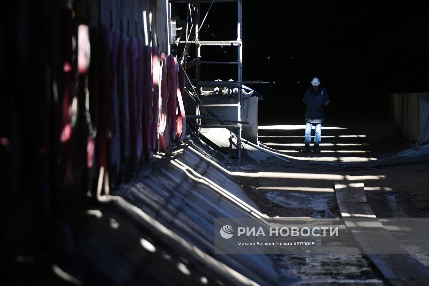 Запуск тоннелепроходческого щита от станции "Мневники" до "Кунцевской"
