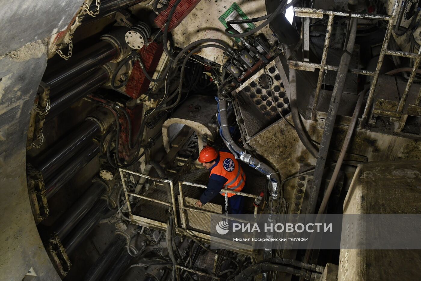 Запуск тоннелепроходческого щита от станции "Мневники" до "Кунцевской"