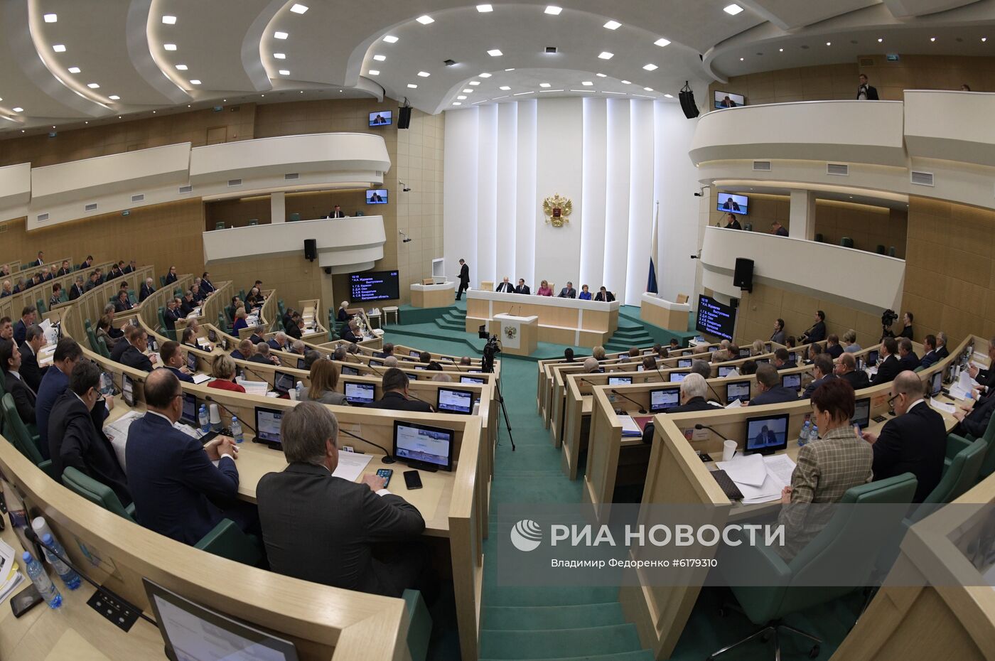Заседание Совета Федерации РФ