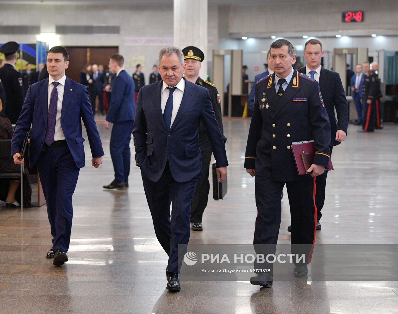 Президент РФ В. Путин принял участие в расширенном заседании коллегии МВД РФ