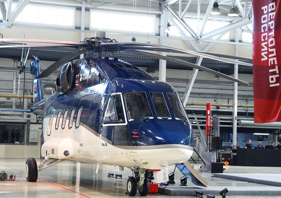 Первый гражданский вертолет Ми-38 с салоном повышенной комфортности передан заказчику