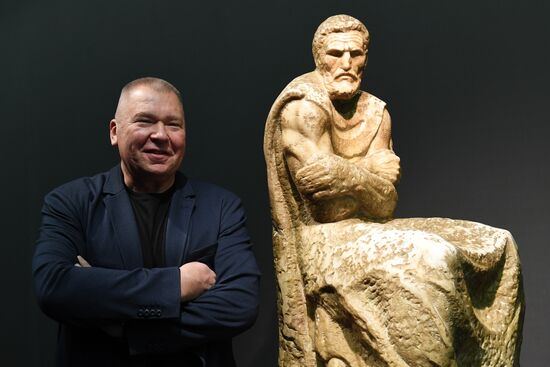 Выставка "Скульптор Александр Рукавишников" в Новой Третьяковке