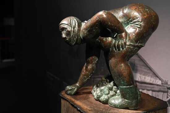 Выставка "Скульптор Александр Рукавишников" в Новой Третьяковке